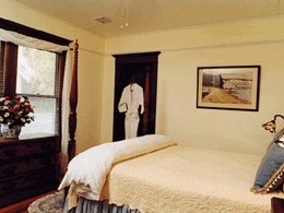 Photo of Bedroom at Mansion House Bed and Breakfast Inn
